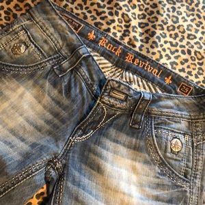 Women’s Rock Revival “Elizabeth” Jeans size 25